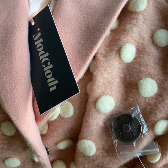 ModCloth Polka Dot wool coat, 3D dots - Picture 5 of 5